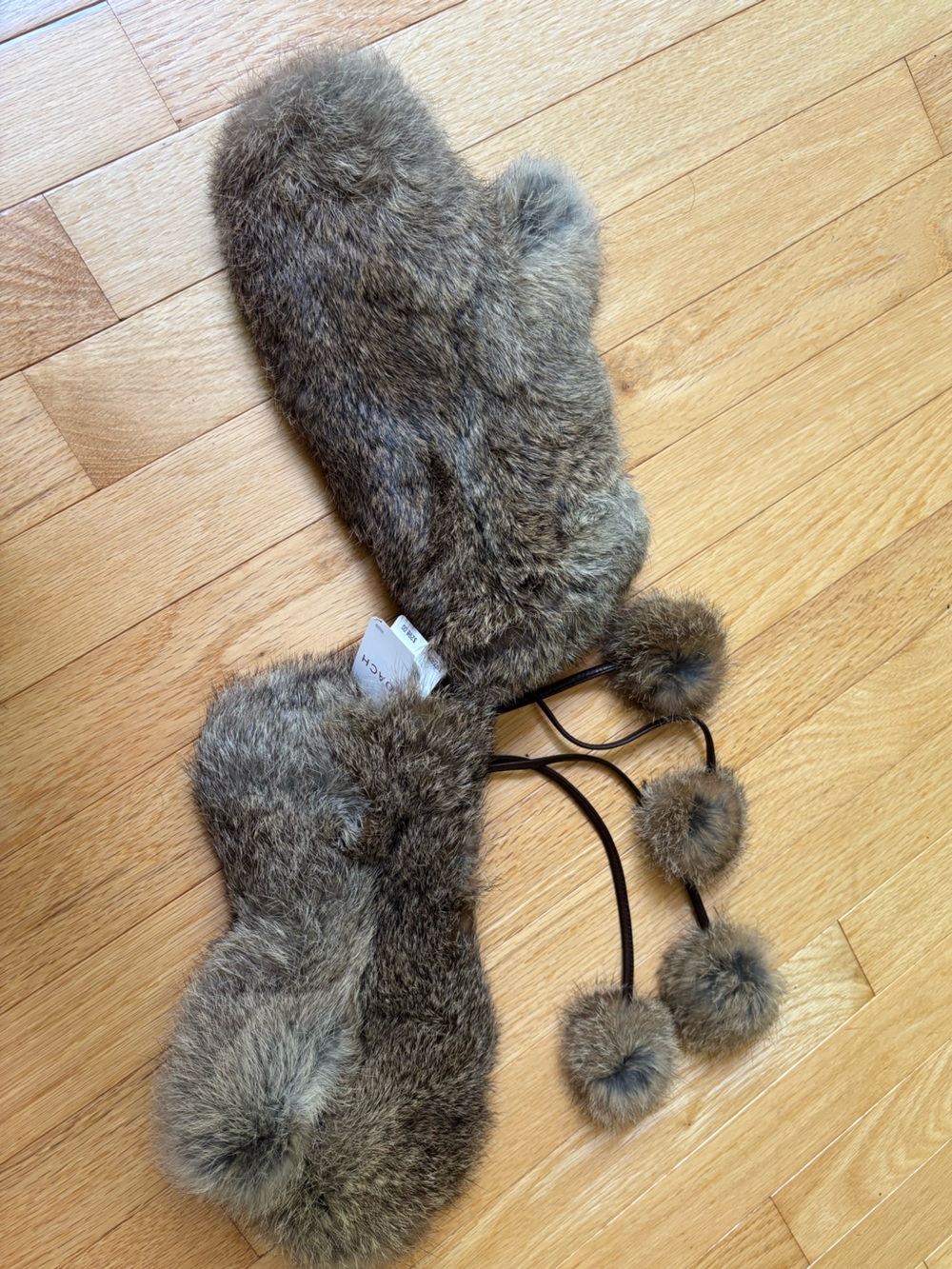 Coach Rabbit Mittens Size M/L - Picture 4 of 14
